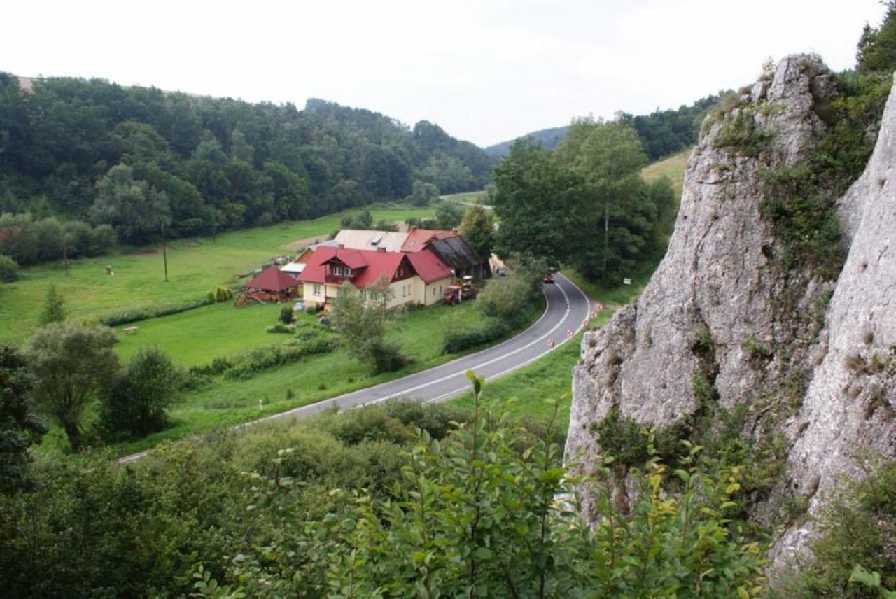 Gospodarstwo Agroturystyczne Dolina Zachwytu Villa Suloszowa Exterior foto